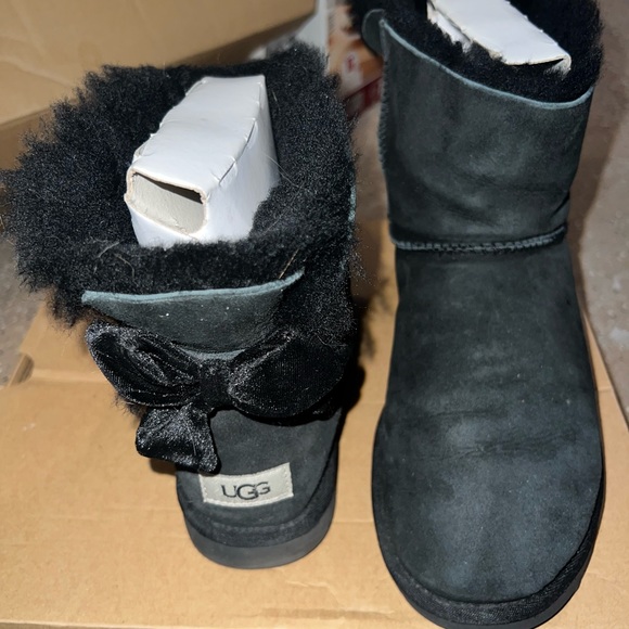 Ugg boots - Picture 4 of 4